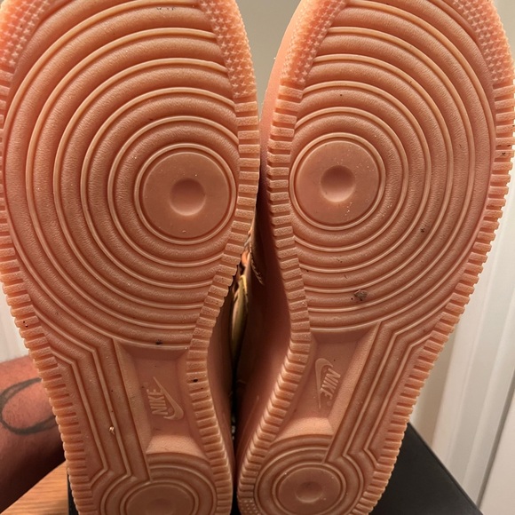 Air Force One - Picture 5 of 6